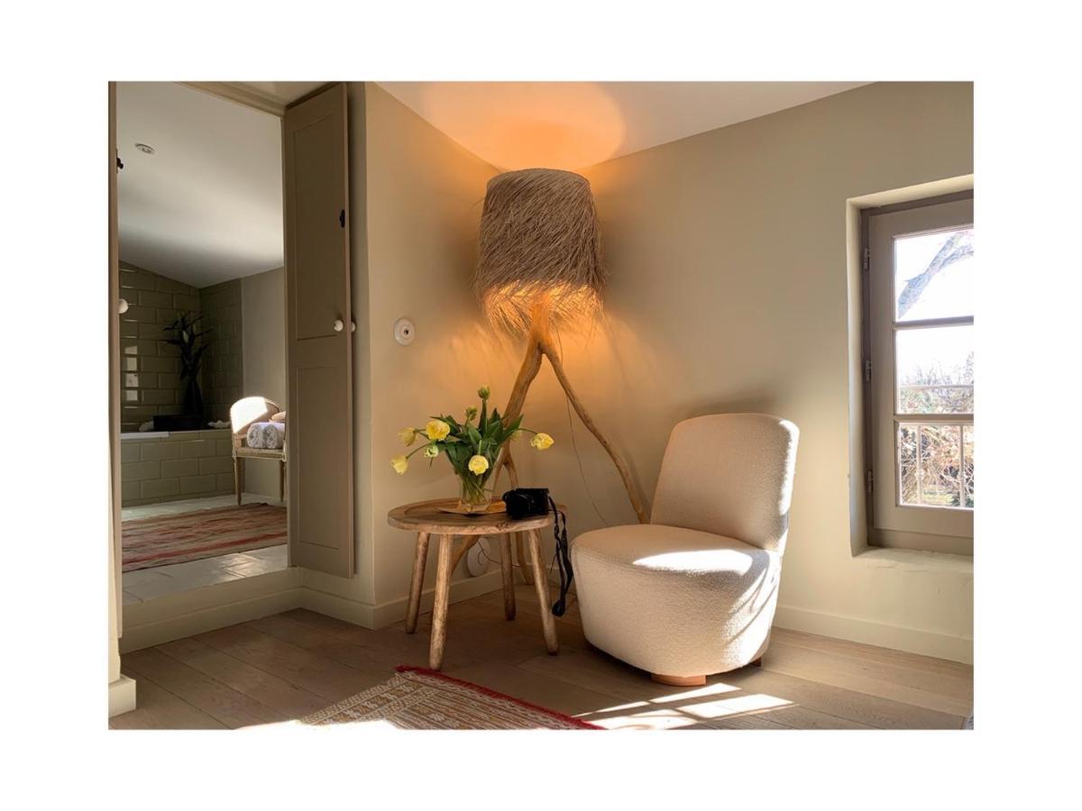 Les Jardins De Sitaara Bed & Breakfast Cucuron Dış mekan fotoğraf