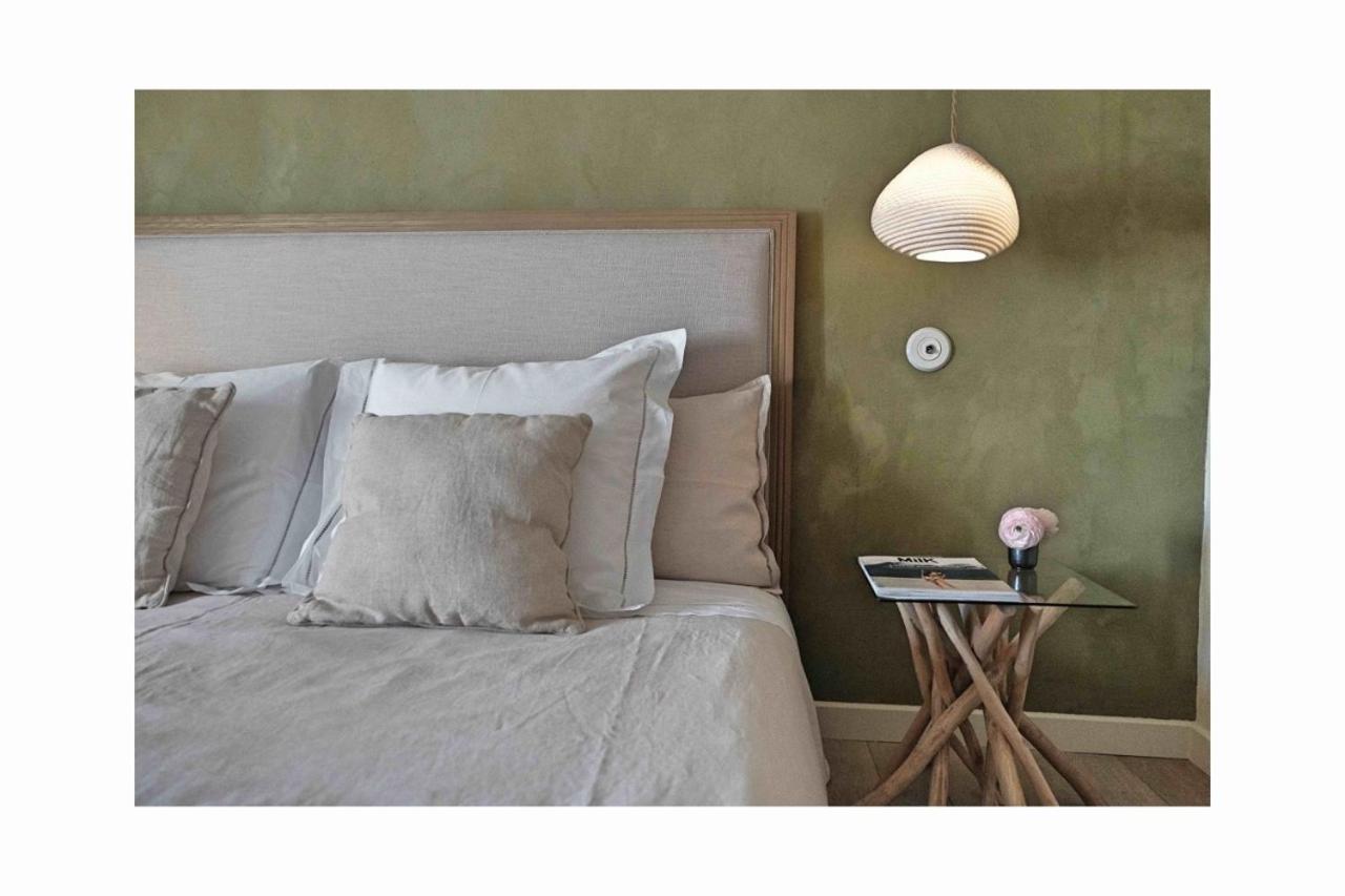 Les Jardins De Sitaara Bed & Breakfast Cucuron Dış mekan fotoğraf