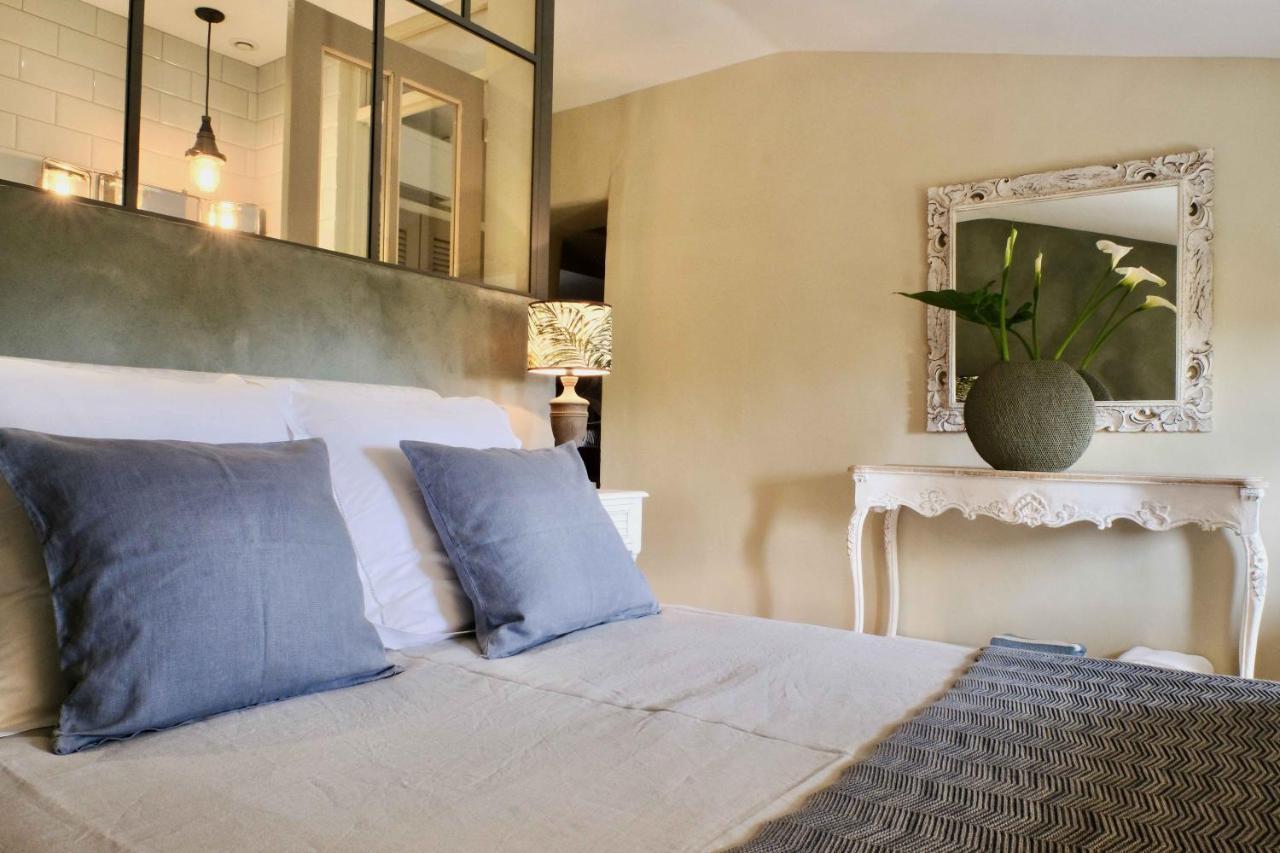 Les Jardins De Sitaara Bed & Breakfast Cucuron Dış mekan fotoğraf