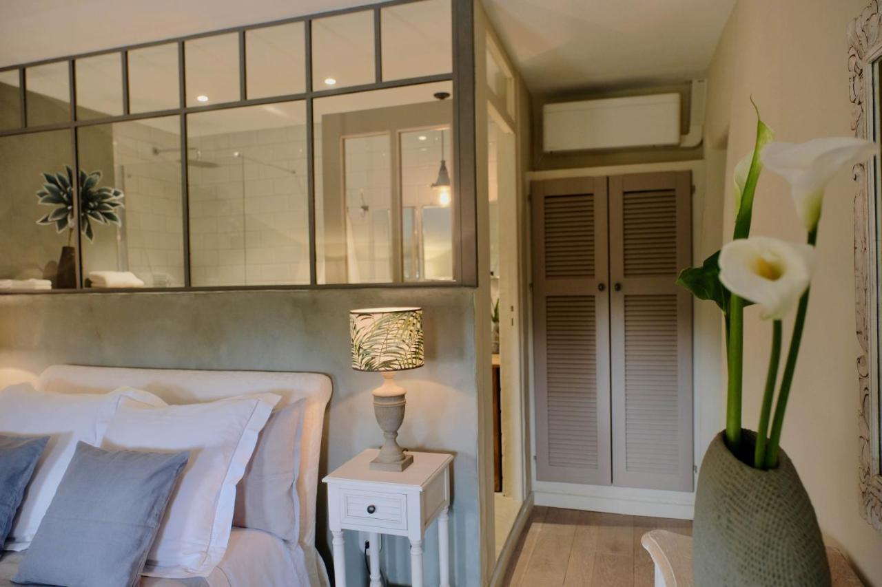 Les Jardins De Sitaara Bed & Breakfast Cucuron Dış mekan fotoğraf